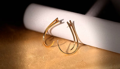 Curved Earcuff