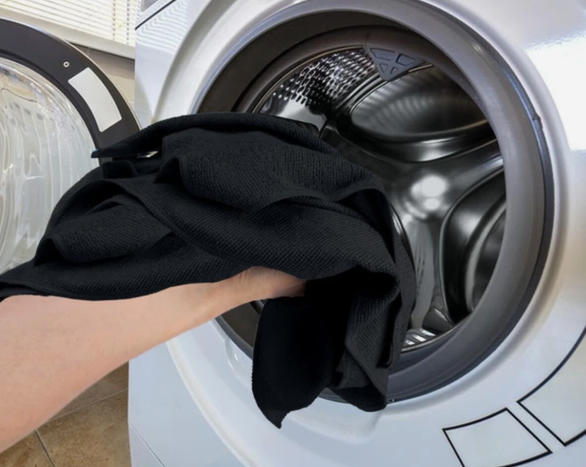 2-in-1 Microfiber Cleaning Cloths – Absorbent, Lint-Free, Streak-Free Towels
